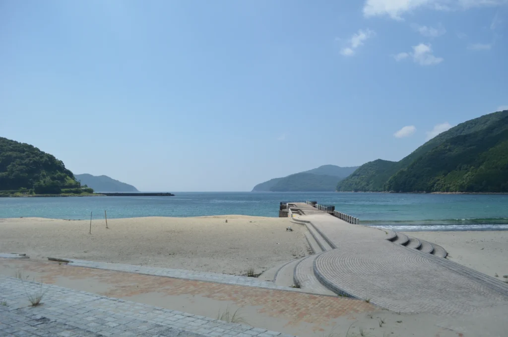 三重県尾鷲市三木里「ながらのおうち」に集合